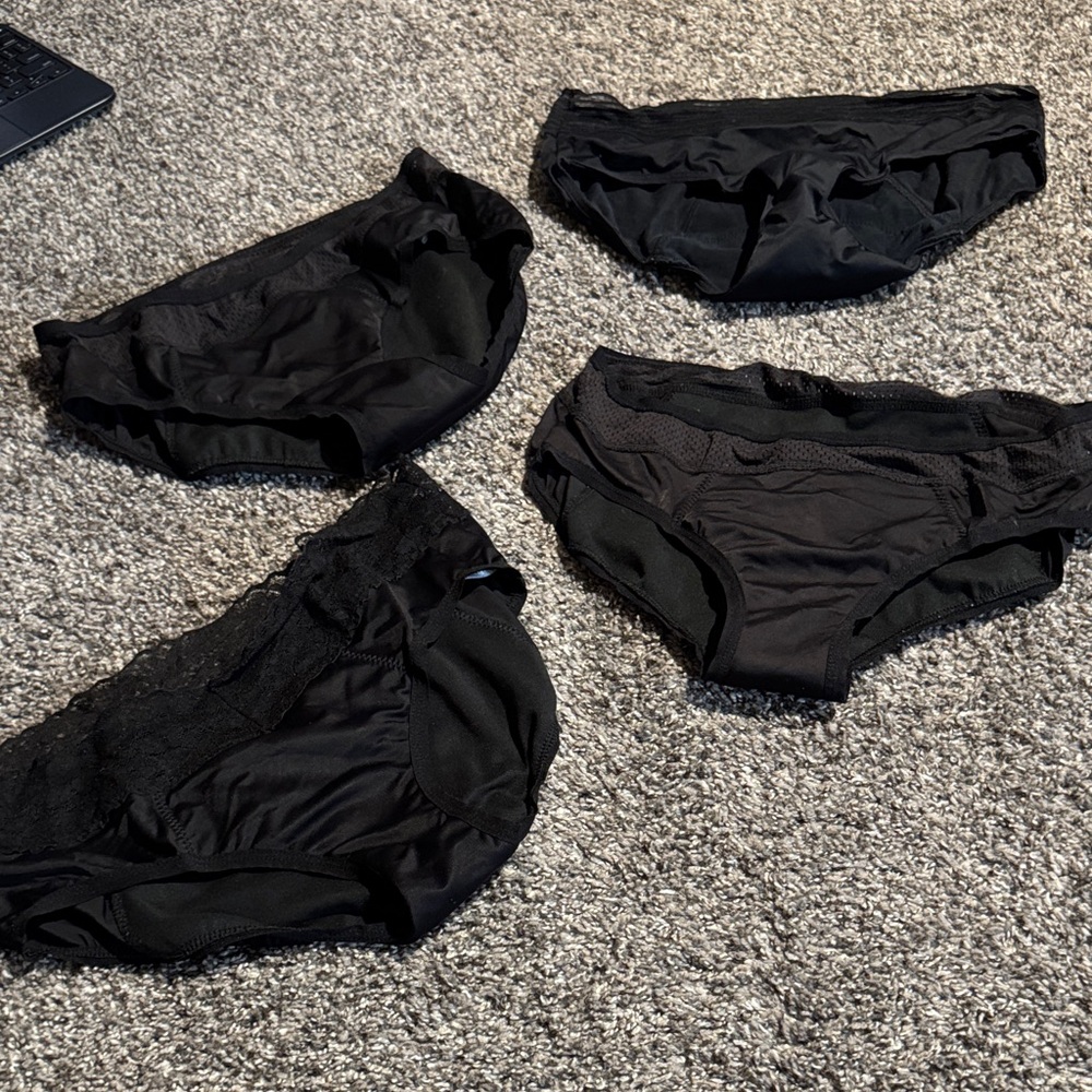 Dear Kate Women's Black Period Panties Set